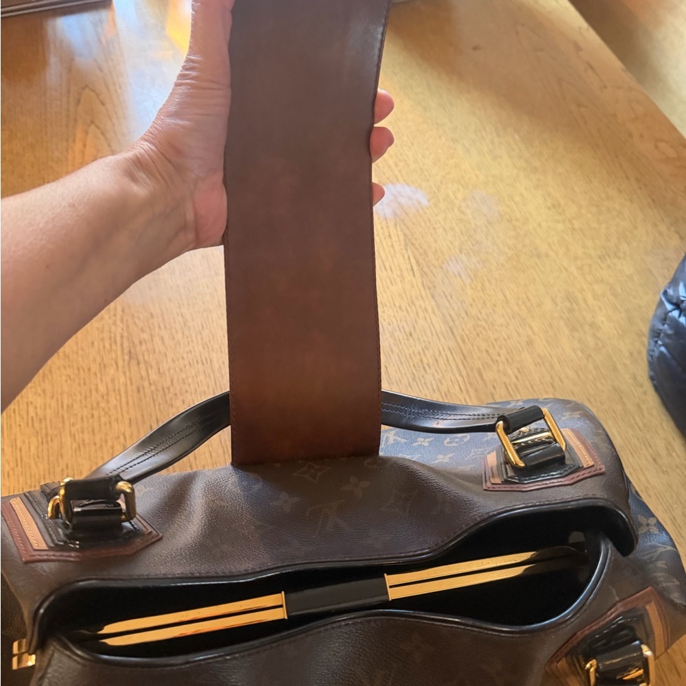Authentic LV top handle Bag GM Large Stunning LV - Picture 9 of 14